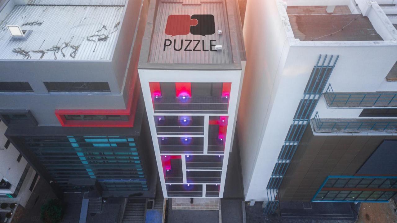 Puzzle Apartaments&Studios Craiova Buitenkant foto