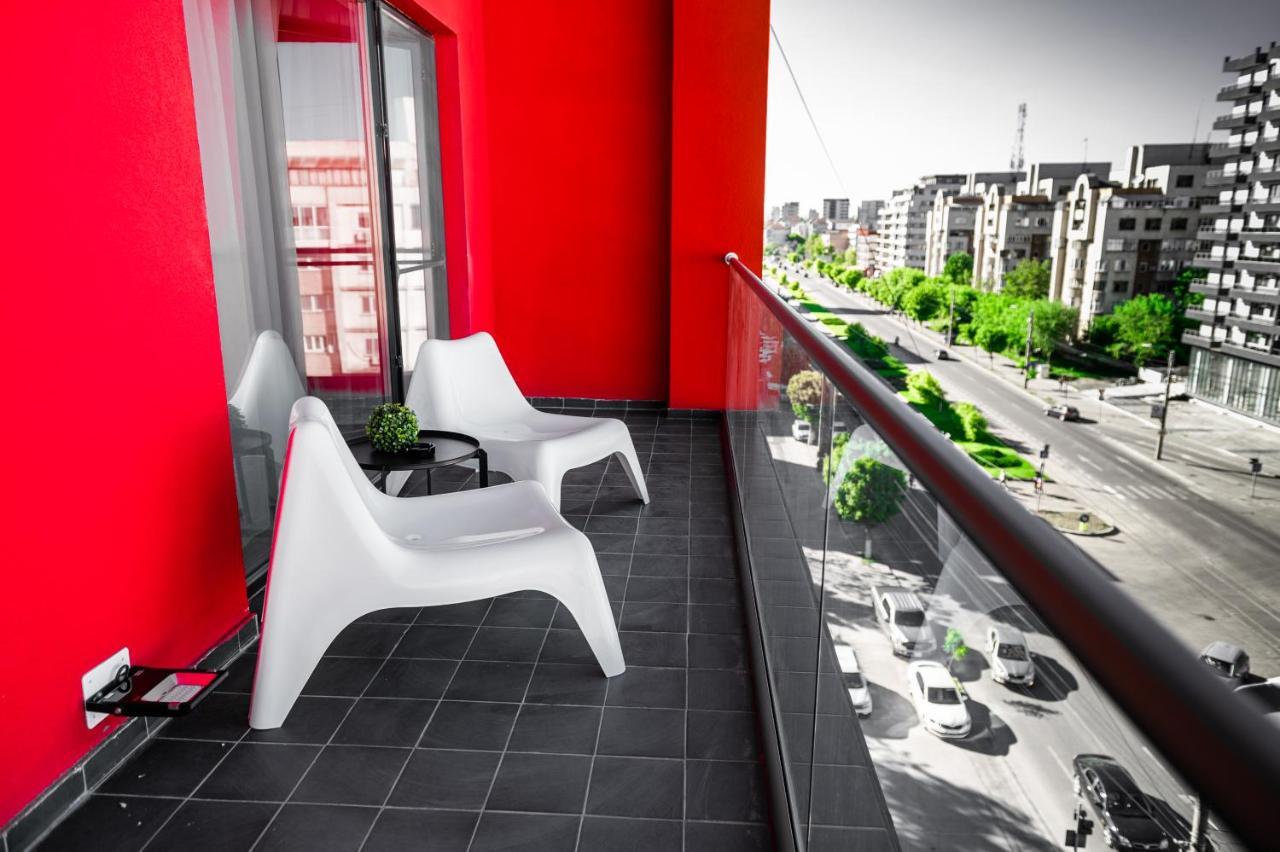 Puzzle Apartaments&Studios Craiova Buitenkant foto